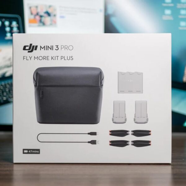 DJI Mini 3 Pro Fly More Kit Plus, Includes Two Intelligent Flight Batteries Plus, a Two-Way Charging Hub, Remote Control, Data Cable, Shoulder Bag, Spare propellers, and Screws, Black - Image 10